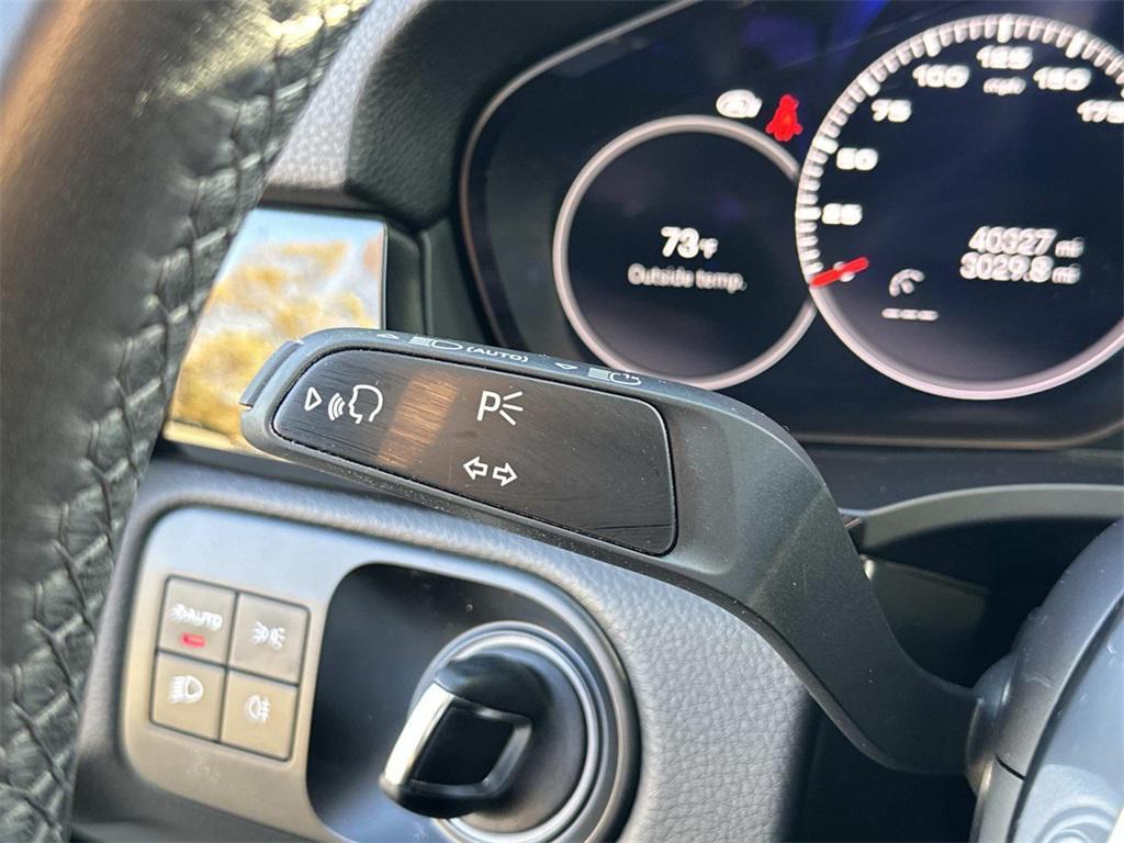 used 2022 Porsche Cayenne car, priced at $53,500