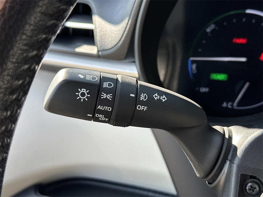 used 2024 Toyota Sienna car, priced at $43,000