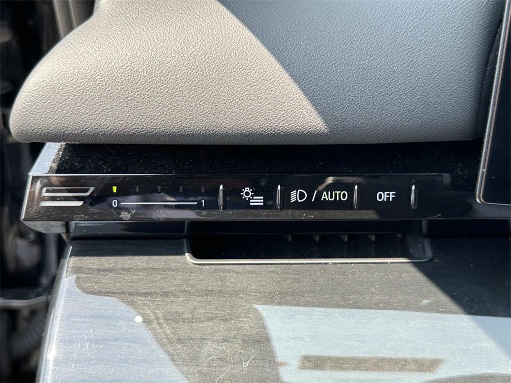 used 2025 BMW 530 car, priced at $45,500