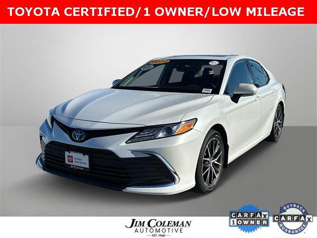 used 2022 Toyota Camry Hybrid car, priced at $29,300