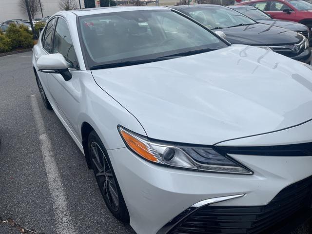 used 2022 Toyota Camry Hybrid car, priced at $31,500