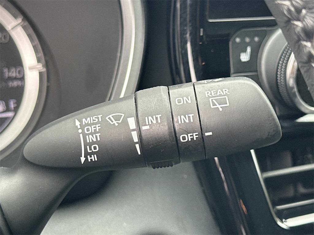 used 2023 Toyota Highlander car, priced at $39,500