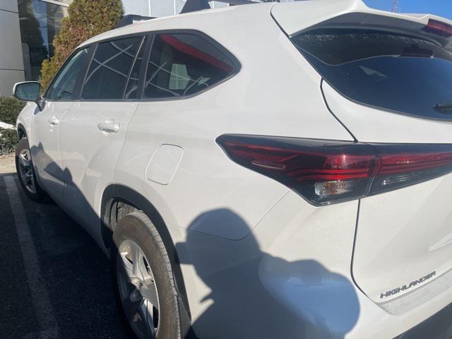 used 2023 Toyota Highlander car, priced at $36,500