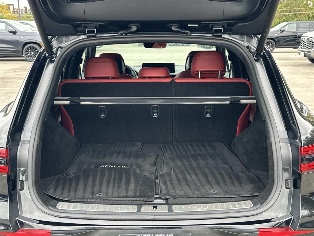 used 2022 Genesis GV70 car, priced at $40,750