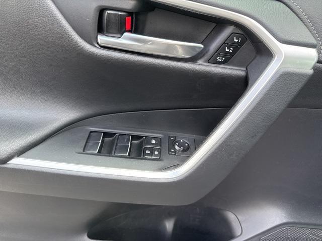 used 2019 Toyota RAV4 car, priced at $31,000