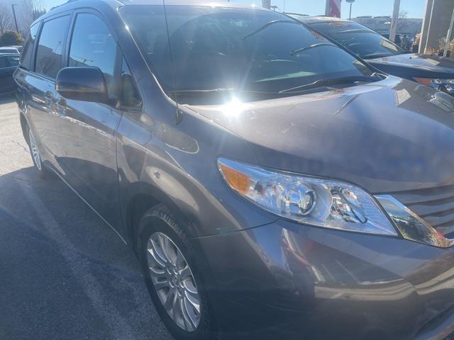 used 2013 Toyota Sienna car, priced at $18,997