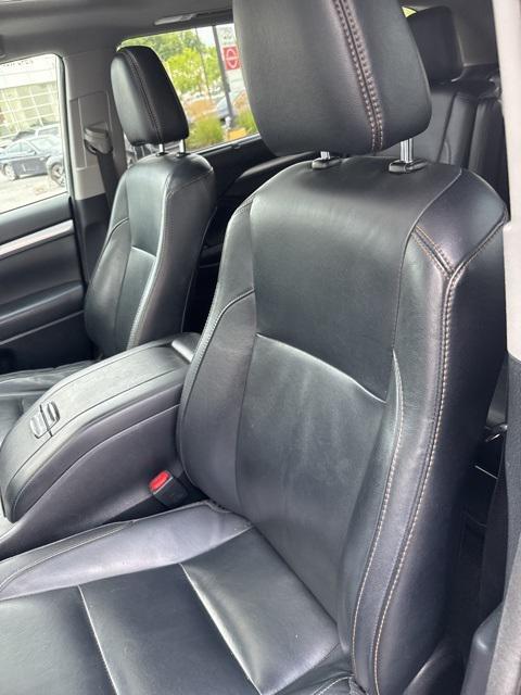 used 2018 Toyota Highlander car, priced at $25,000