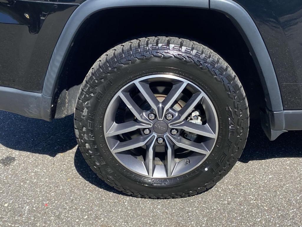 used 2022 Jeep Grand Cherokee WK car, priced at $25,788