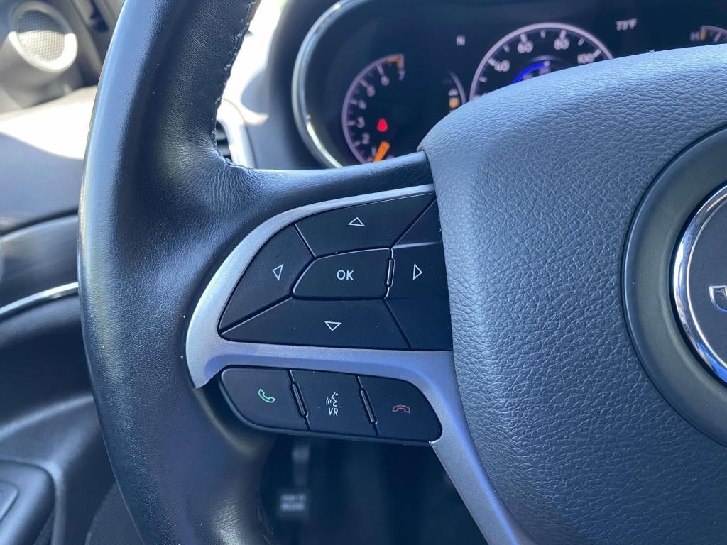 used 2022 Jeep Grand Cherokee WK car, priced at $25,788