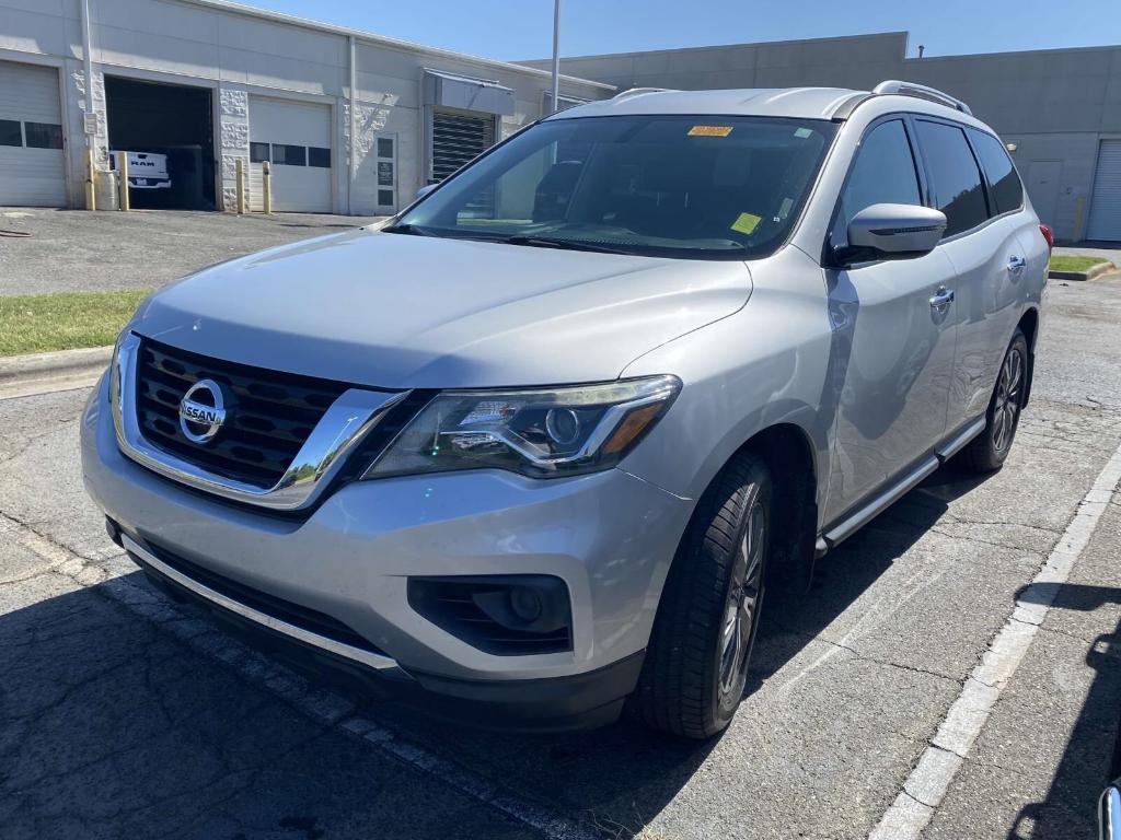 used 2019 Nissan Pathfinder car