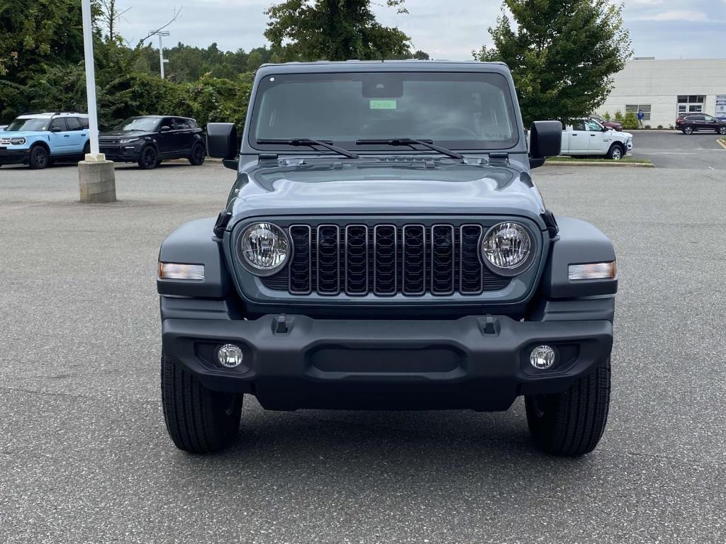 new 2025 Jeep Wrangler car, priced at $47,045