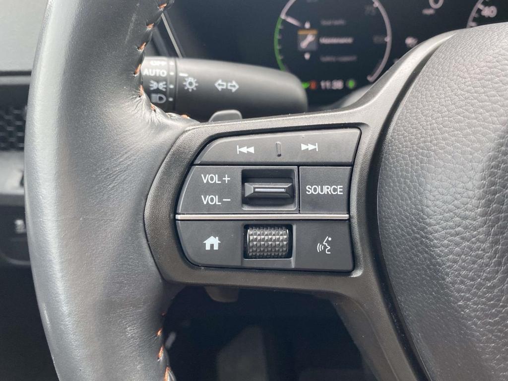 used 2023 Honda CR-V Hybrid car, priced at $31,887