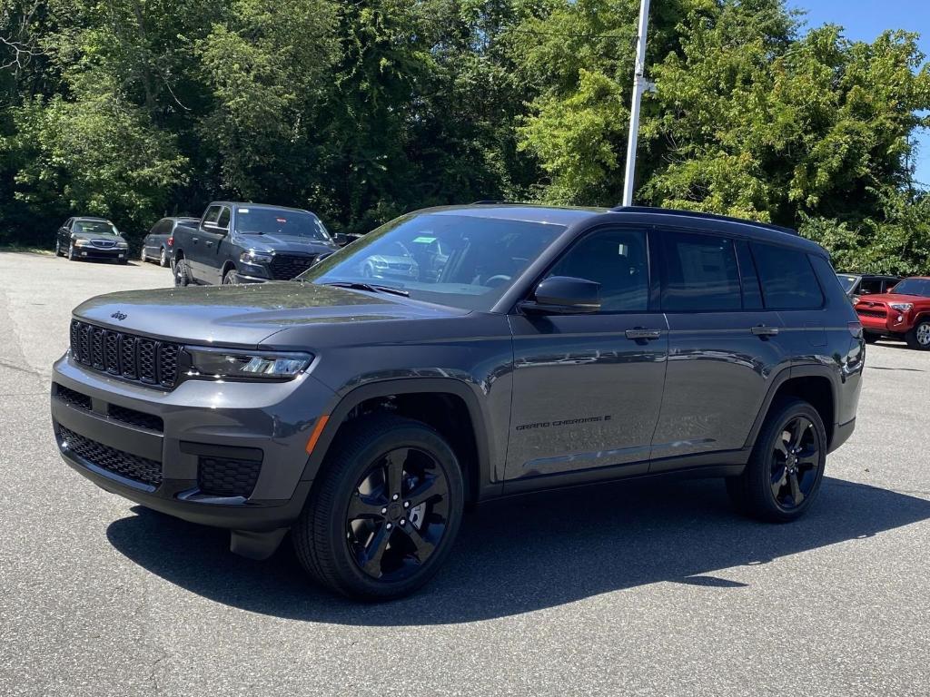 new 2025 Jeep Grand Cherokee L car, priced at $46,462