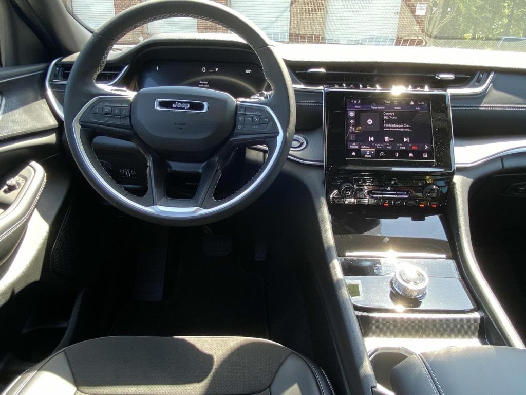 new 2025 Jeep Grand Cherokee L car, priced at $46,462
