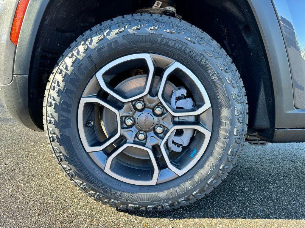 new 2024 Jeep Grand Cherokee 4xe car, priced at $68,360