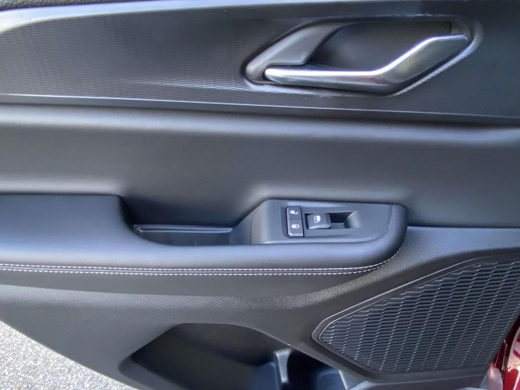 new 2025 Jeep Grand Cherokee car, priced at $45,956