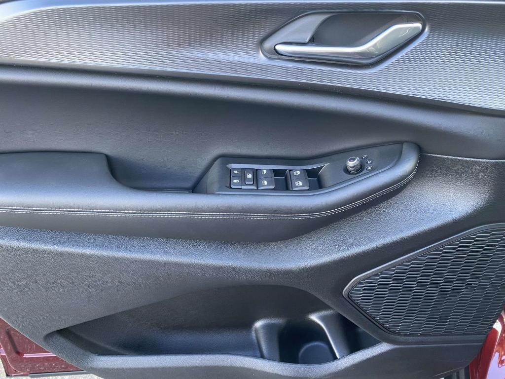 new 2025 Jeep Grand Cherokee car, priced at $45,956