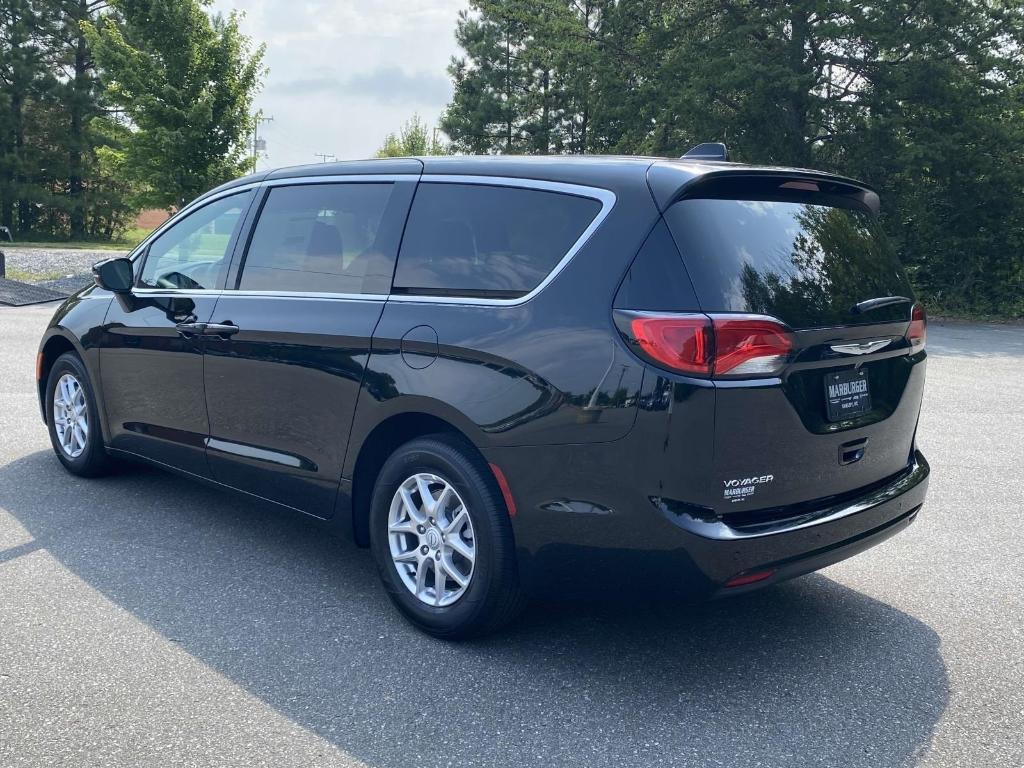 new 2025 Chrysler Voyager car, priced at $40,113