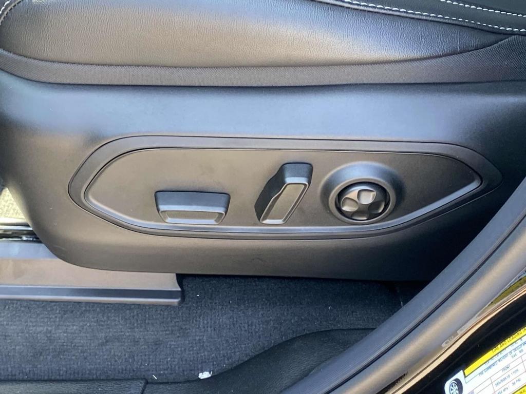 new 2025 Jeep Grand Cherokee L car, priced at $43,495