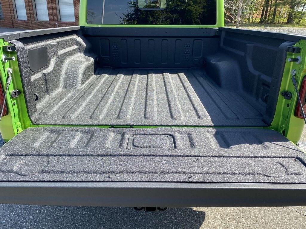new 2025 Jeep Gladiator car, priced at $60,050