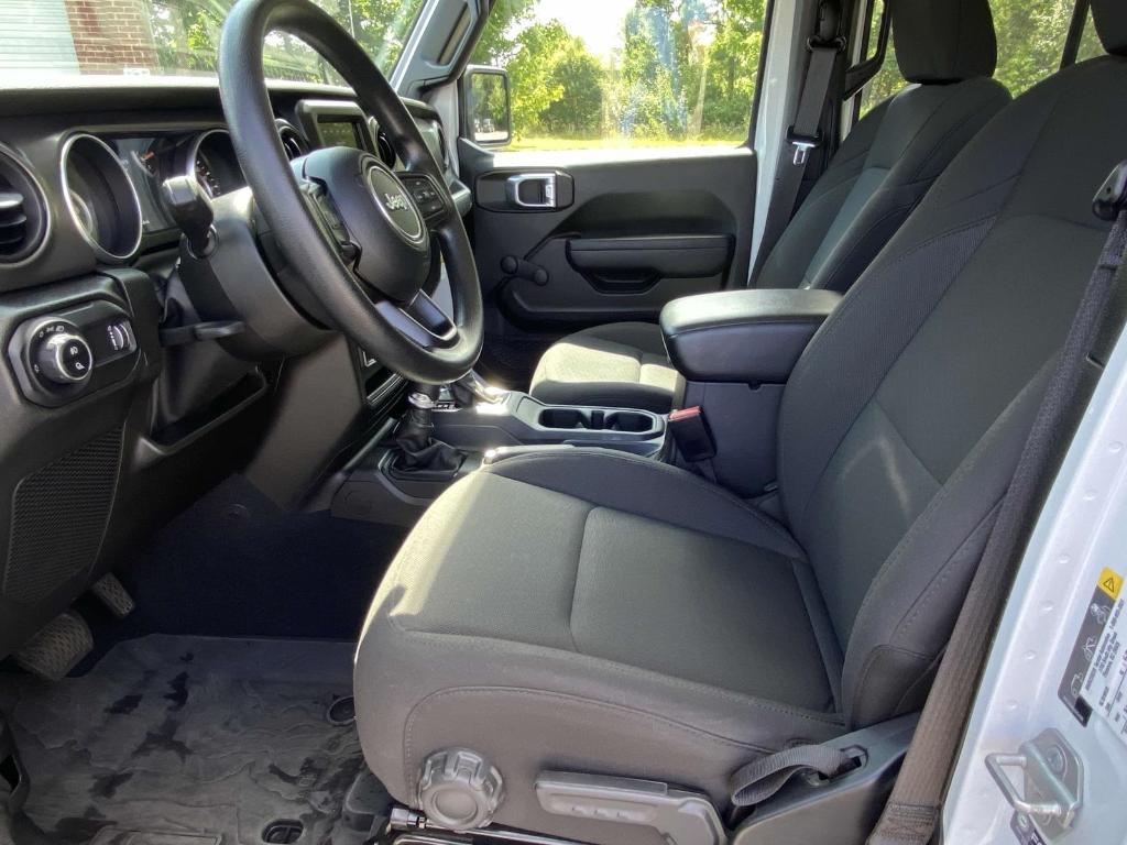 used 2023 Jeep Gladiator car, priced at $34,999