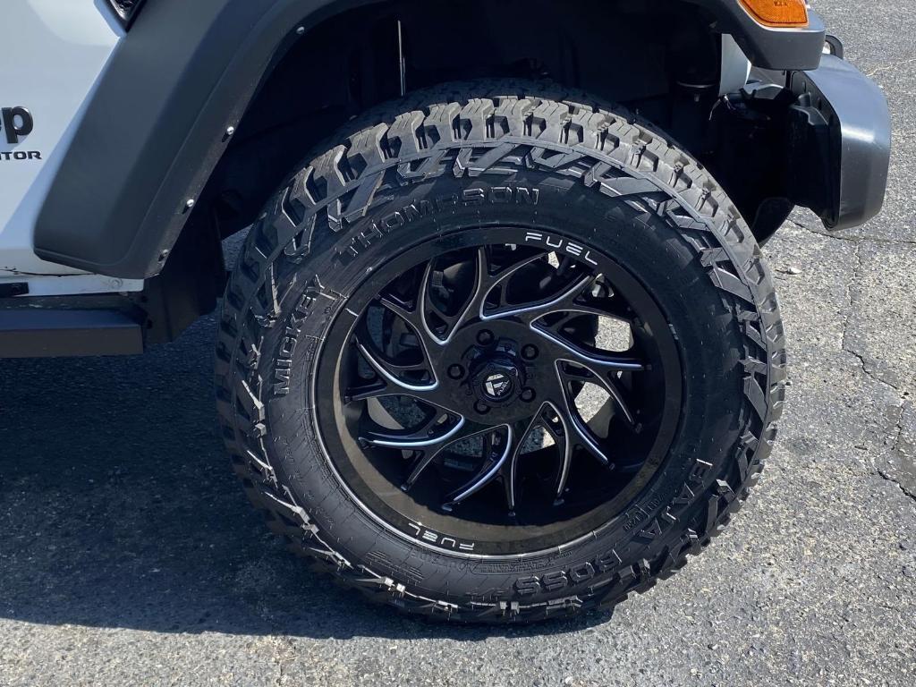 used 2023 Jeep Gladiator car, priced at $34,999