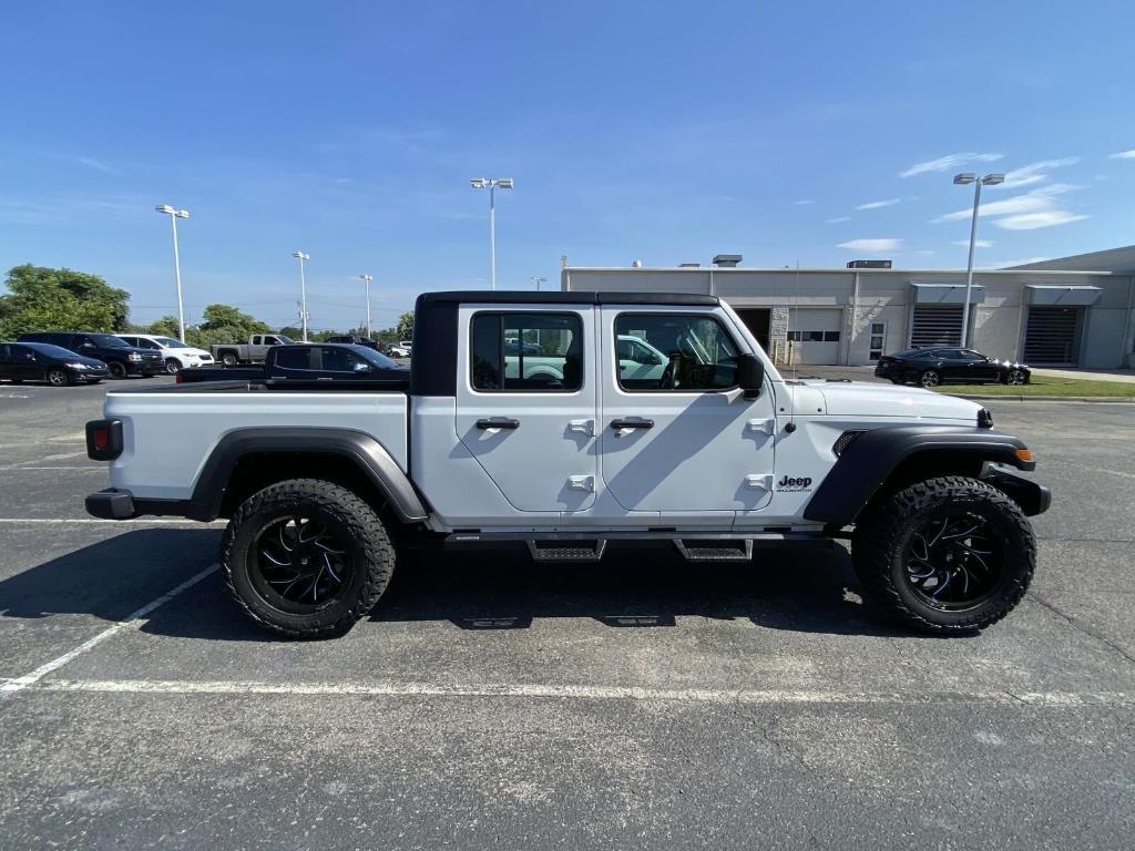 used 2023 Jeep Gladiator car, priced at $34,999
