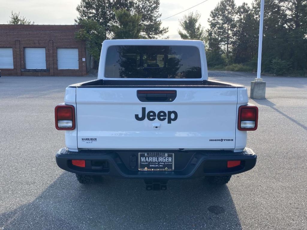 new 2025 Jeep Gladiator car, priced at $46,860