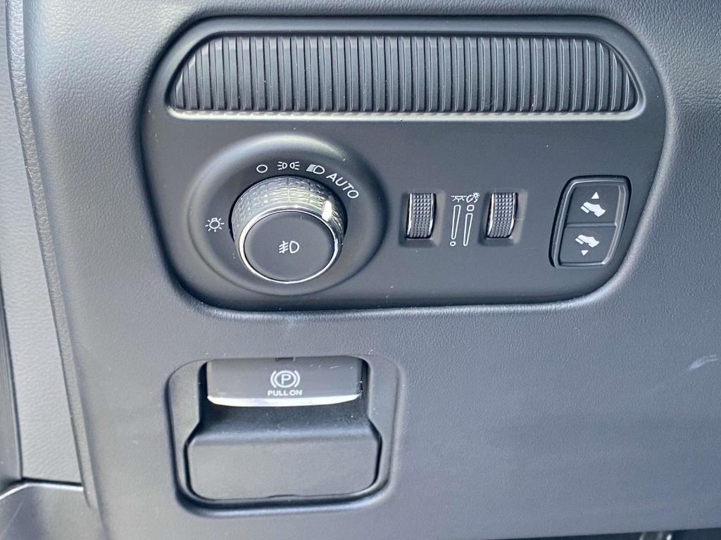 used 2022 Jeep Grand Wagoneer car, priced at $60,990