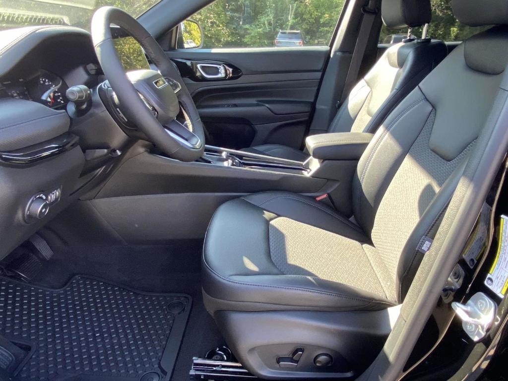 new 2026 Jeep Compass car, priced at $35,860