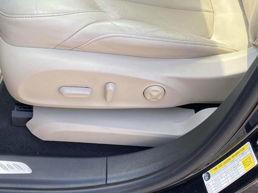 used 2019 Buick Envision car, priced at $22,999
