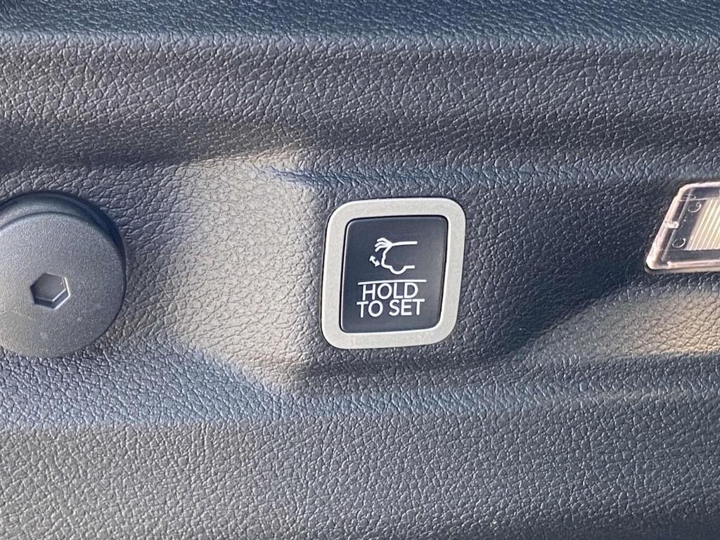 new 2025 Jeep Grand Cherokee L car, priced at $43,752