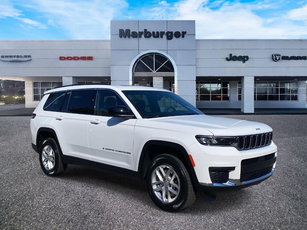 new 2025 Jeep Grand Cherokee L car, priced at $42,825