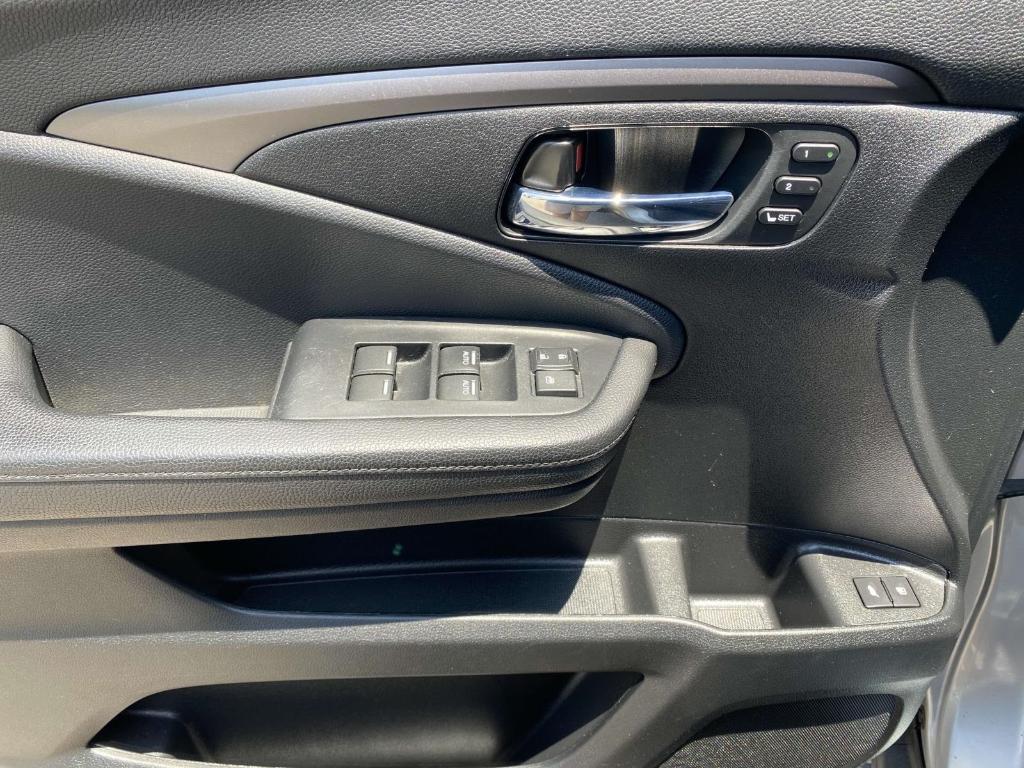 used 2021 Honda Passport car, priced at $29,750