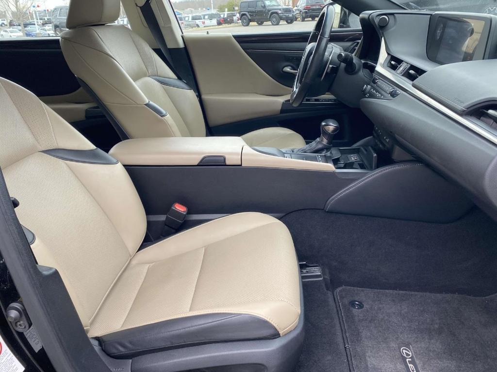 used 2019 Lexus ES 350 car, priced at $26,994