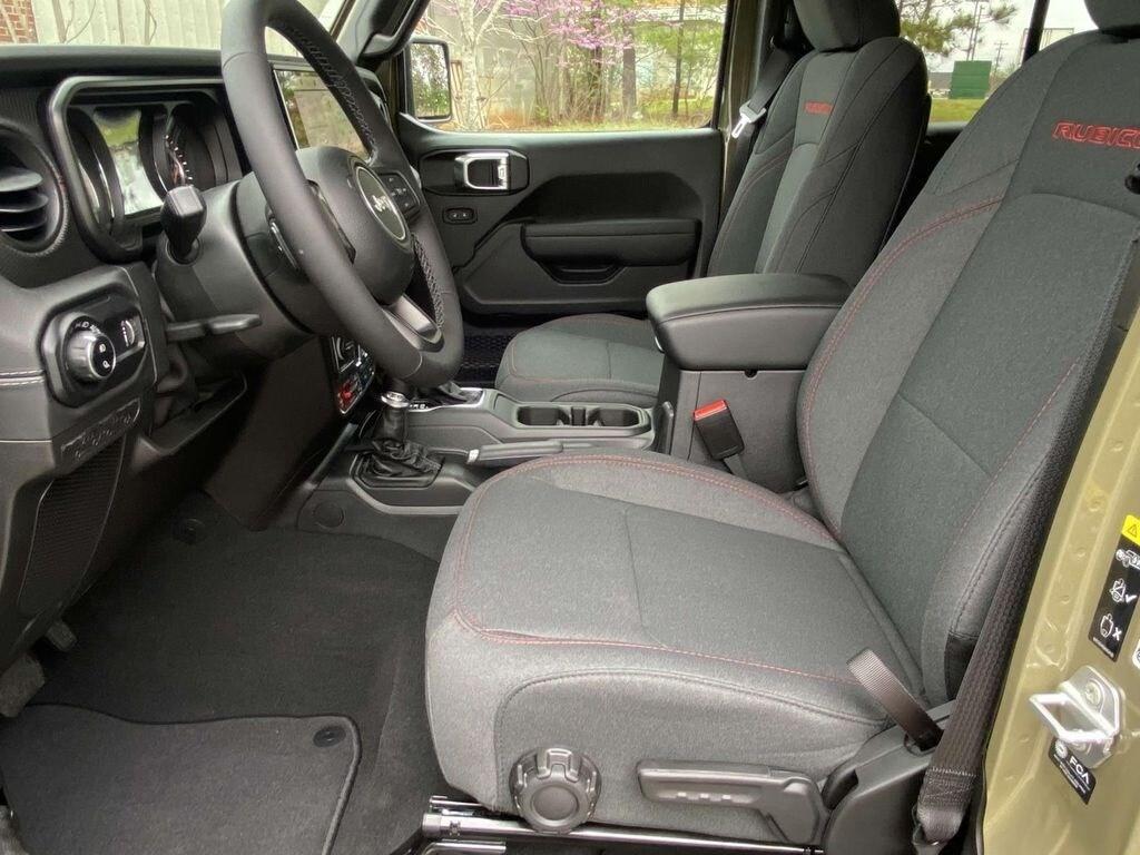 new 2025 Jeep Gladiator car, priced at $56,135