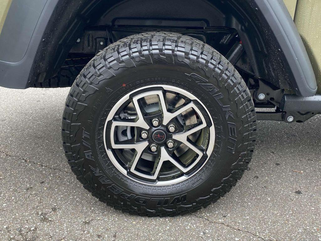 new 2025 Jeep Gladiator car, priced at $56,135