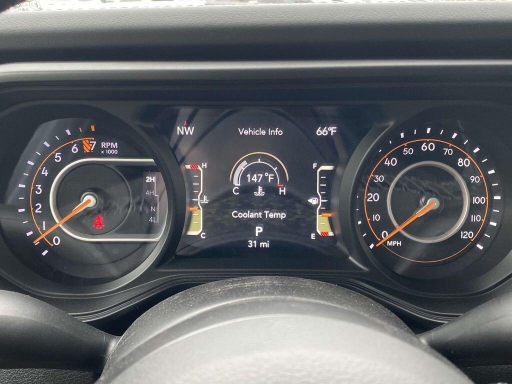 new 2025 Jeep Gladiator car, priced at $56,135