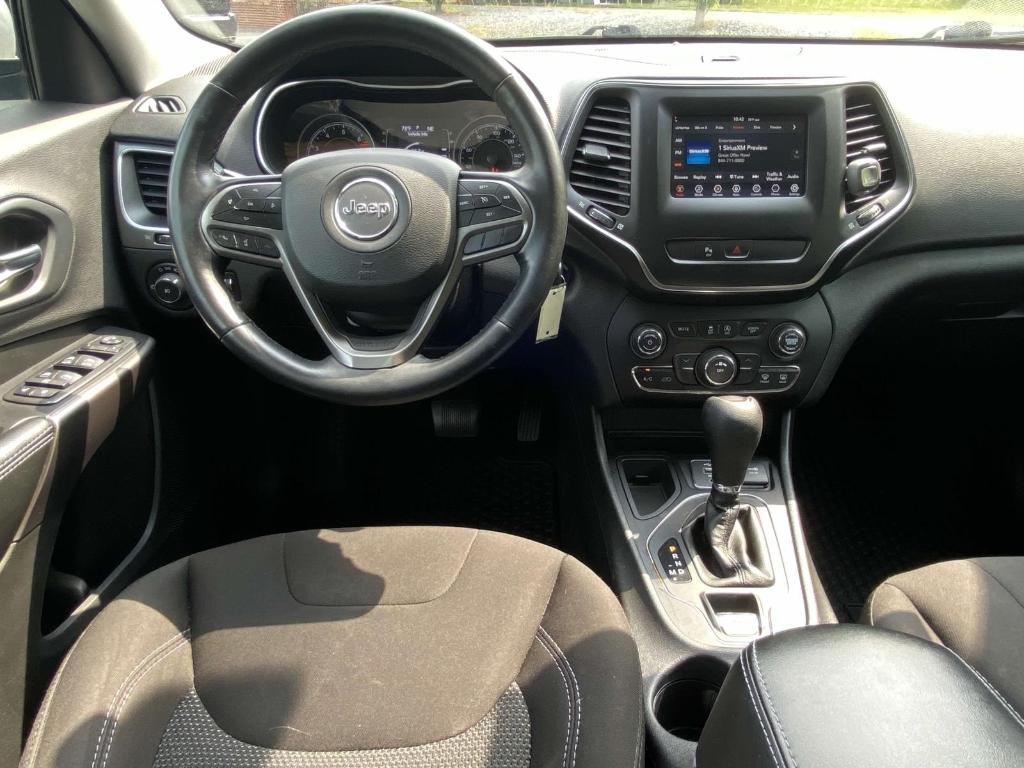 used 2019 Jeep Cherokee car, priced at $13,994