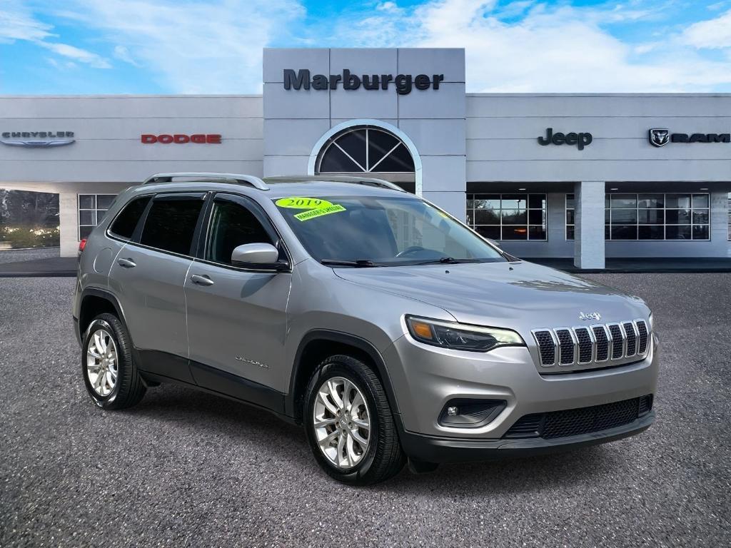 used 2019 Jeep Cherokee car, priced at $13,999