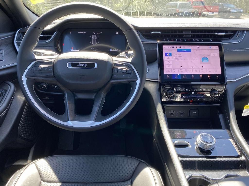 new 2025 Jeep Grand Cherokee car, priced at $55,455