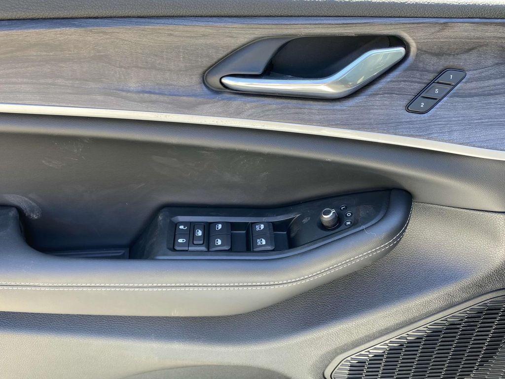 new 2025 Jeep Grand Cherokee car, priced at $55,455