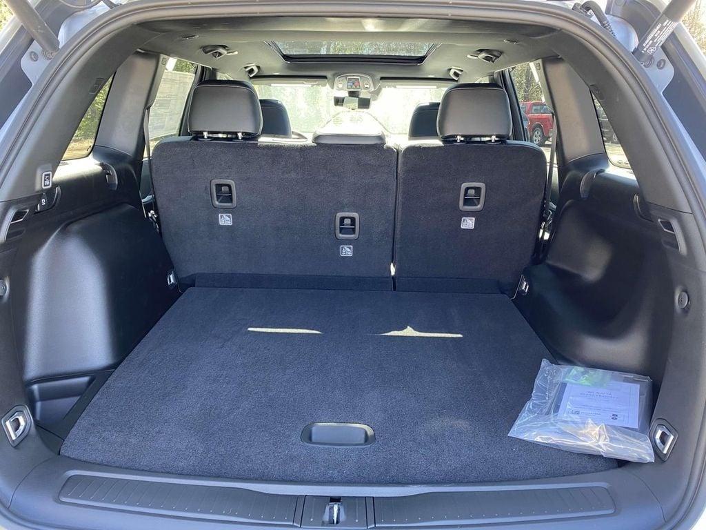 new 2025 Jeep Grand Cherokee car, priced at $55,455