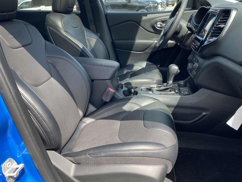 used 2022 Jeep Cherokee car, priced at $26,910