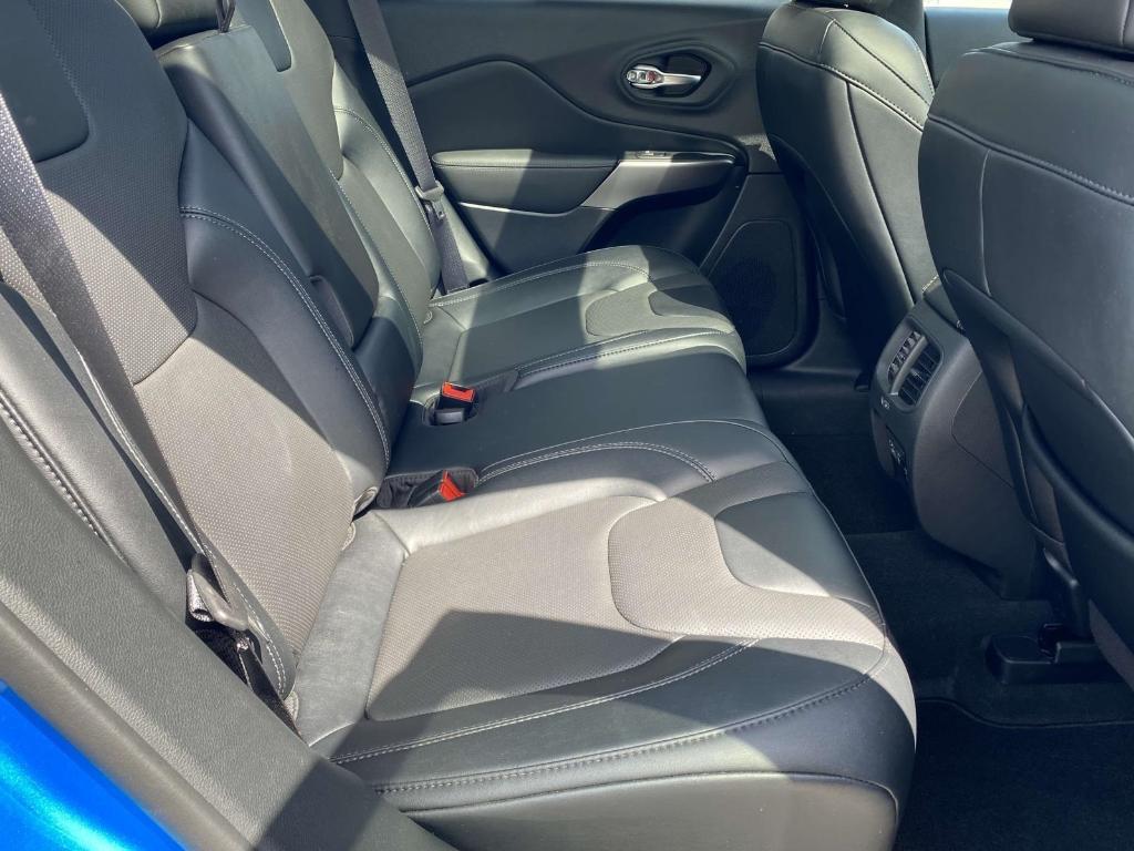 used 2022 Jeep Cherokee car, priced at $26,910