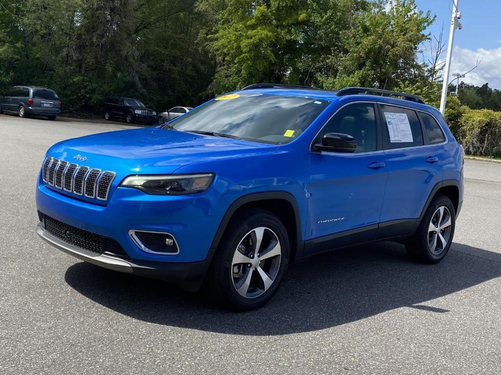 used 2022 Jeep Cherokee car, priced at $26,910