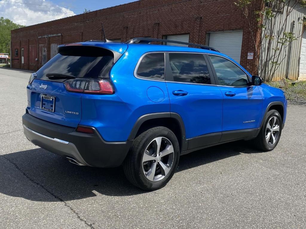 used 2022 Jeep Cherokee car, priced at $26,910