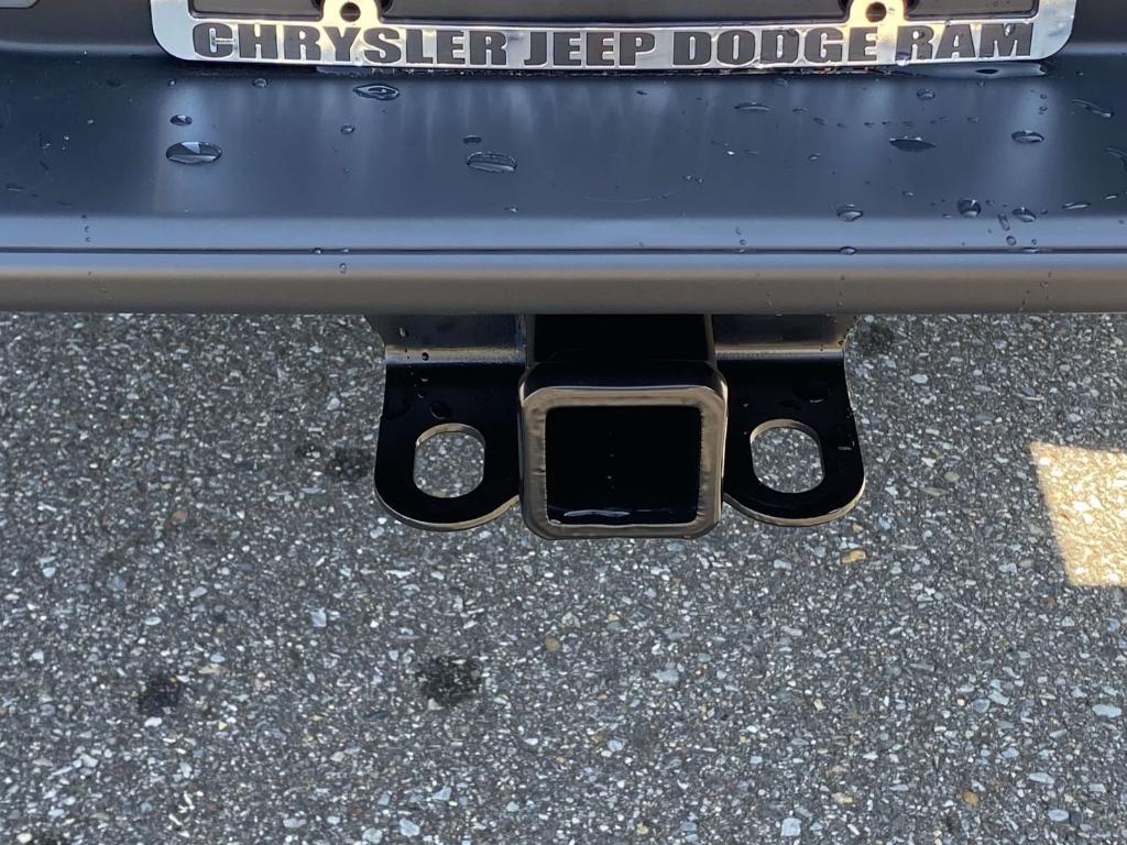 new 2025 Jeep Gladiator car, priced at $47,175