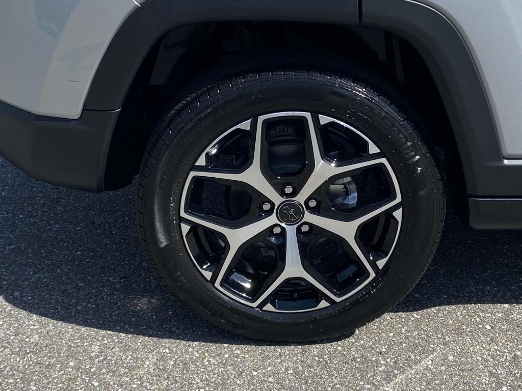 new 2025 Jeep Compass car, priced at $33,243