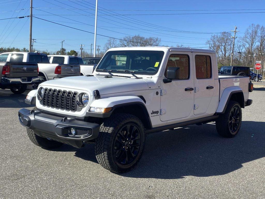 new 2025 Jeep Gladiator car, priced at $41,790